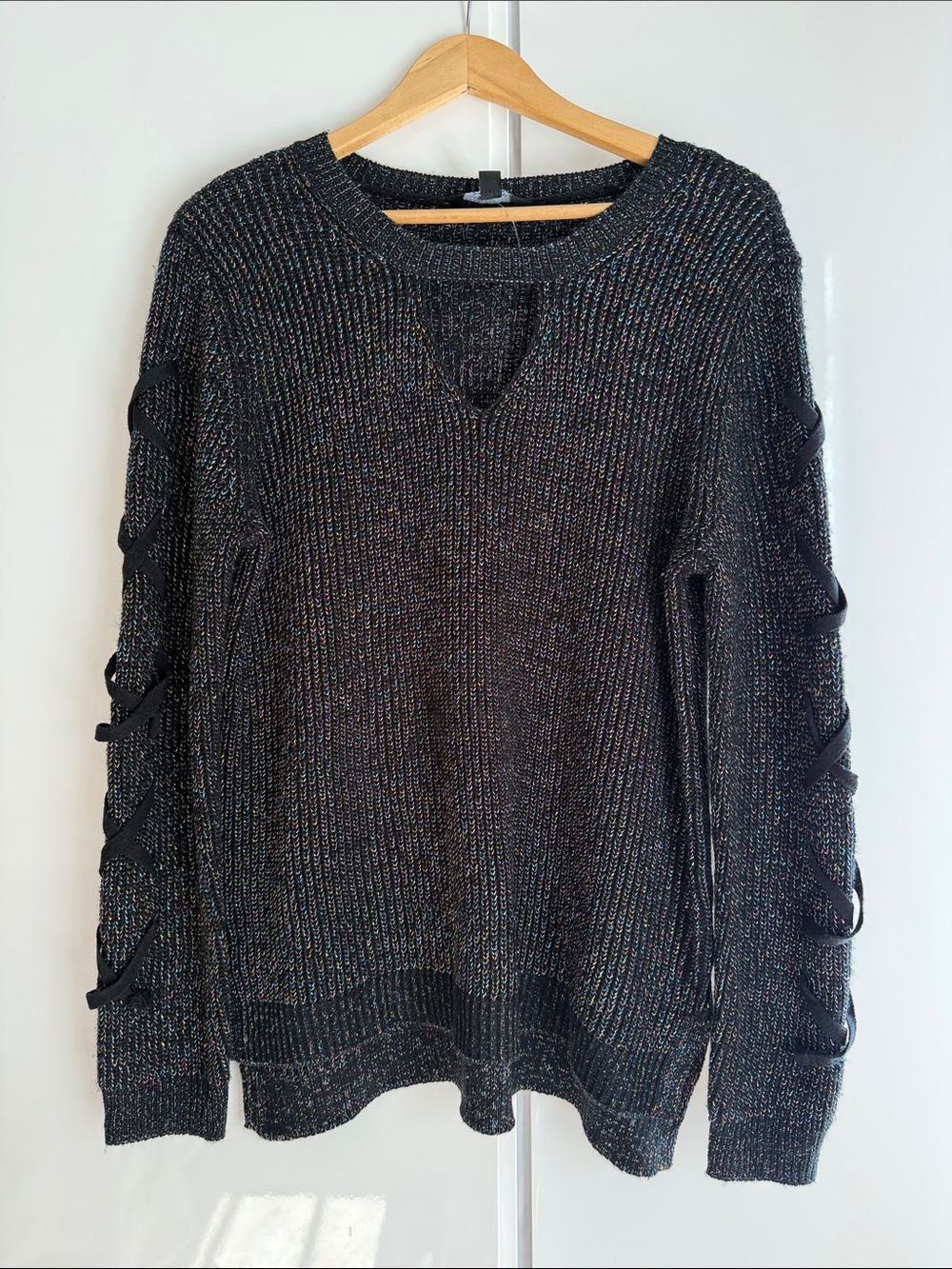 Rock & Republic Black Metallic Lace-Up Sleeve Crewneck Sweater